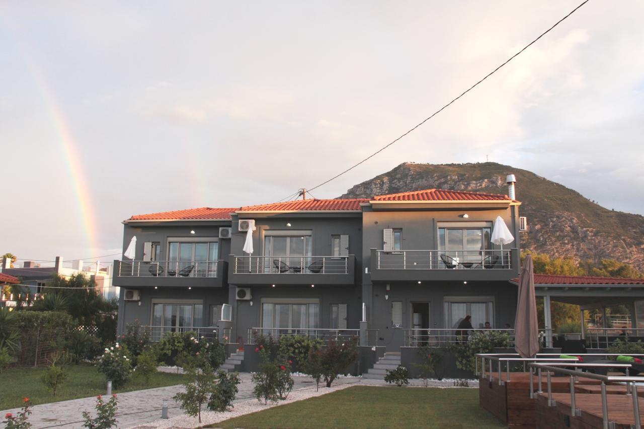 Isola Aparthotel *